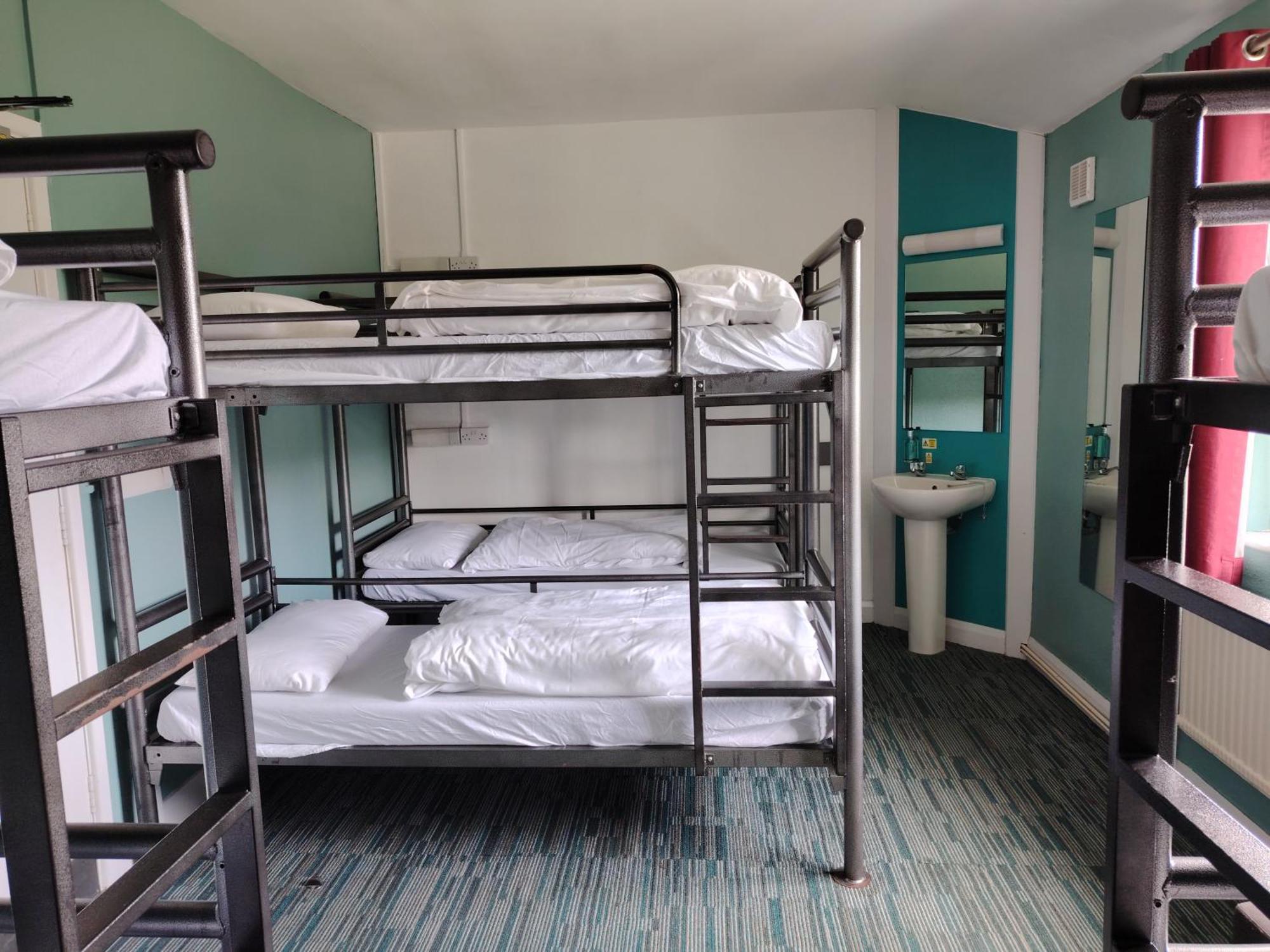 Hostel Yha Malham