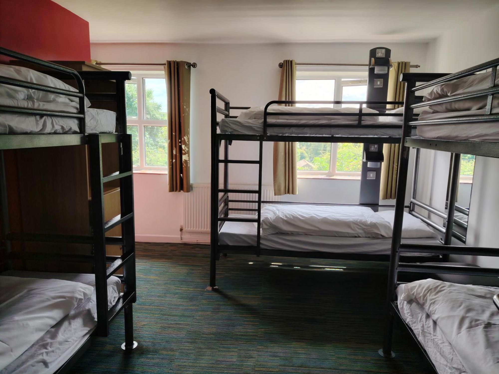 Hostel Yha Malham