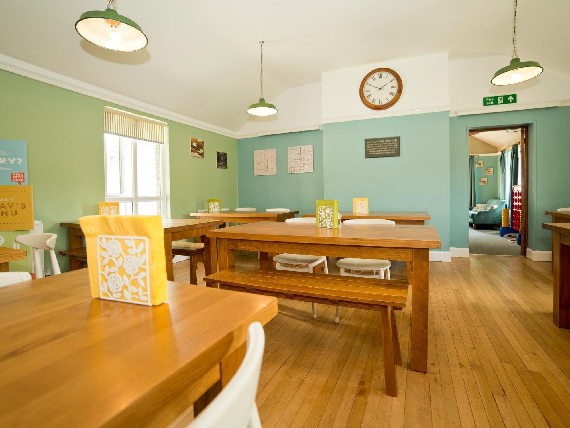 Yha * Malham